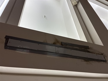 courtroom-ceiling.jpg